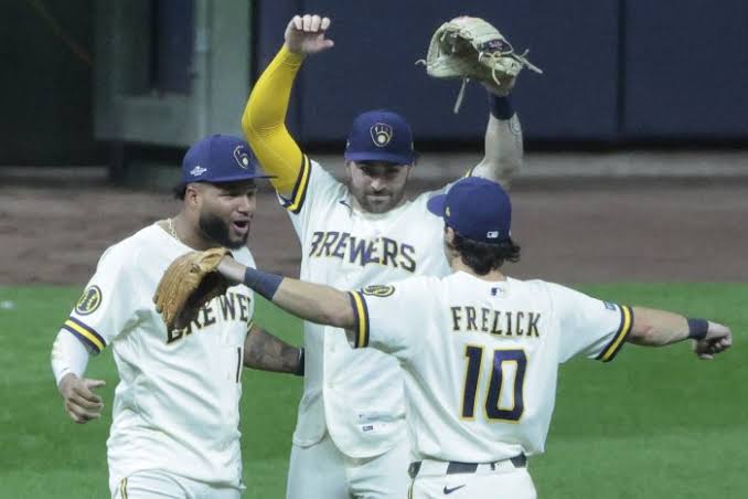 dodgers vs brewers image