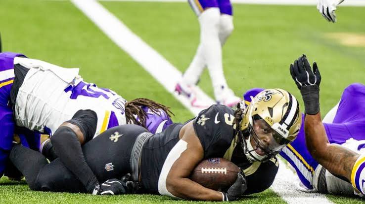 vikings vs saints Veyranotees